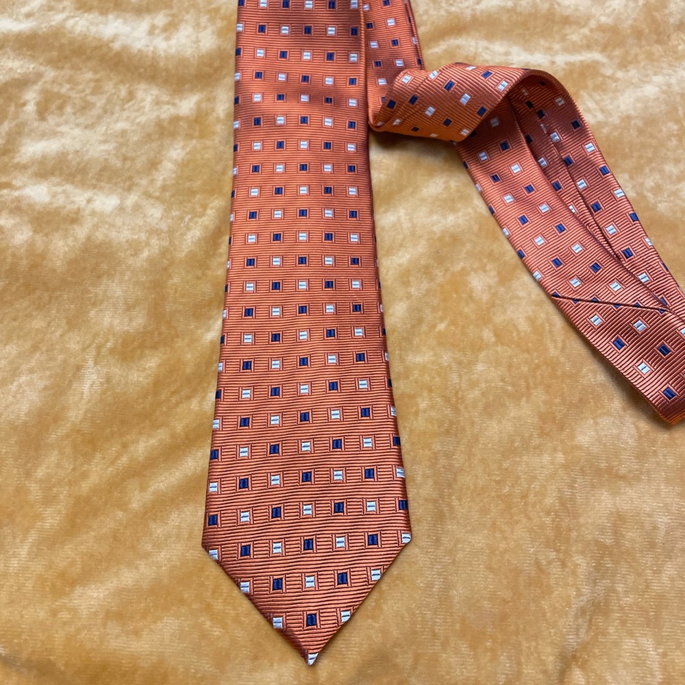 New Yves Saint Laurent tie.  Perfect condition.  100% silk